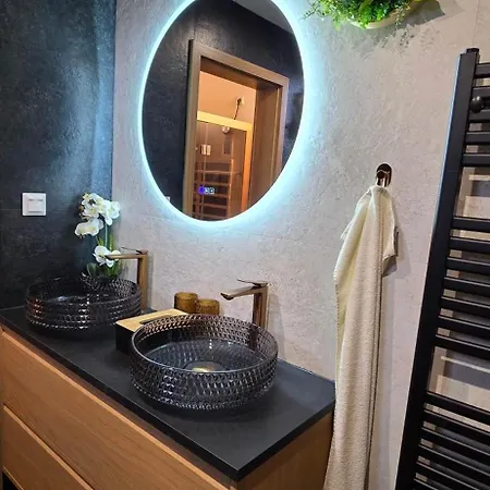 Apartamento Apartmanica Hrabovo 32 3a, 3b, In Out, Sauna, Ac, Malino Brdo, Tatras Ruzomberok